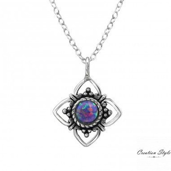 Srebrny elegancki naszyjnik z kwiat z opalem