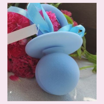 Pudełko prezentowe w kształcie smoczka