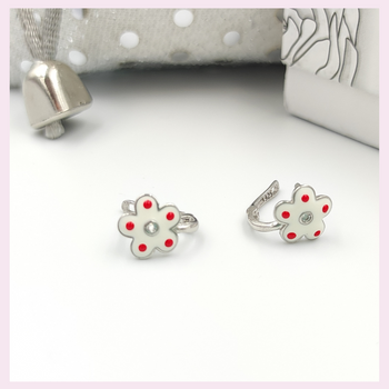 Kolczyki kwiatek, srebrne -  biżuteria dla dziewczynki na prezent
